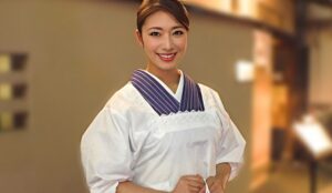 「小料理屋でこんなことに…」女将の淫らな本性に驚愕【怜子 44歳】01