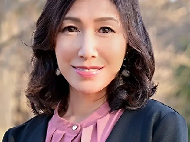 「バレたら村八分…」親戚の伯母と禁断の生中出し【ゆきみ 55歳 伯母】01