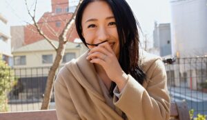 「旦那、ごめん…今日は浮気日」禁断の腰振り解禁【百合さん 40歳】01