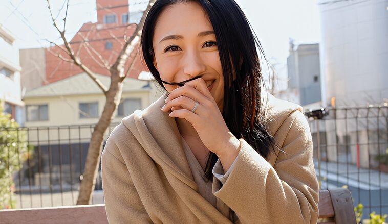 「旦那、ごめん…今日は浮気日」禁断の腰振り解禁【百合さん 40歳】01