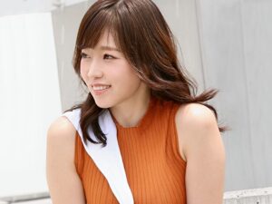「旦那には見せない顔してる…」15年目の主婦がクンニで腰砕けたホテルの午後01