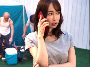 町内キャンプでまさかの展開…寝袋の中で声も出せずに快楽が溢れた01