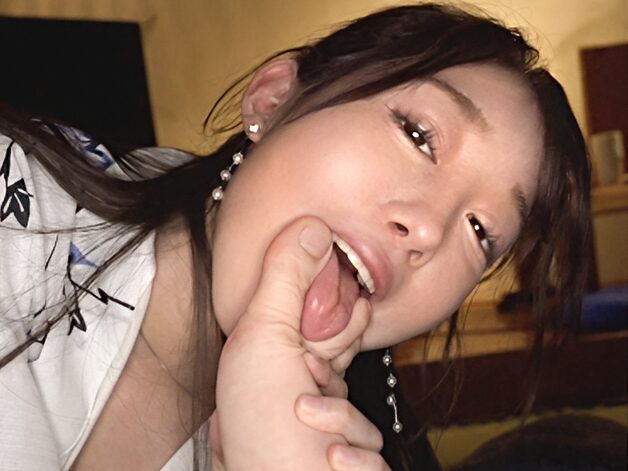 湯けむりと潮が織りなす復讐の物語。人妻が快感で理性崩壊する温泉不倫02