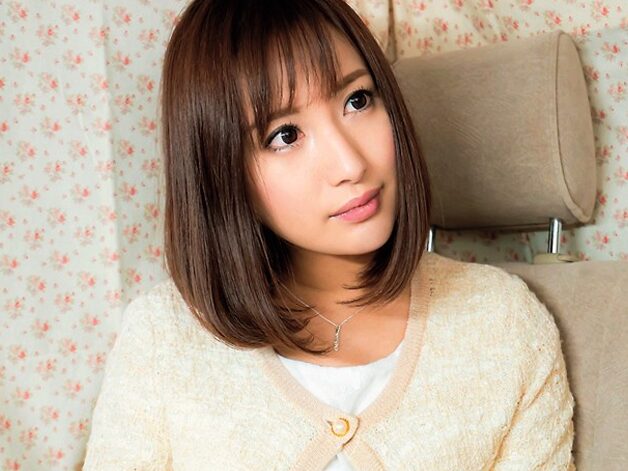駅前の人混みに隠された蜜のインタビュー01