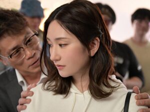 「モデルってこういうこと！？」人妻が体験した大胆すぎる撮影会01