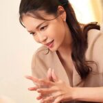 「ズンッ…ズンッ…」音だけが響く人妻義母と婿の密室交尾01